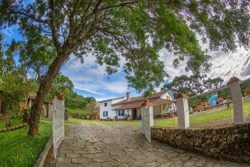 Pousada Aguas Do Vale Atibaia Exterior photo